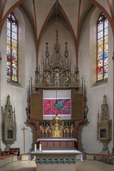 Modern hunger cloth, Lenten cloth in front of the main altar, designed by Misereor, St Martin, Tauberbischoffsheim, Baden-Wuerttemberg, Germany, Europe