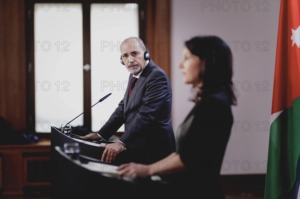 (R-L) Annalena Baerbock (Alliance 90/The Greens), Federal Foreign Minister, and Ayman Safadi, Foreign Minister of Jordan, speak to the media after a joint meeting in Berlin, 16 April 2024 / Photographed on behalf of the Federal Foreign Office