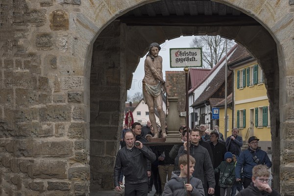 Historic Good Friday procession for 350 years with life-size wood-carved figures from the 18th century, Neunkirchen am Brand, Middle Franconia, Bavaria, Germany, Europe