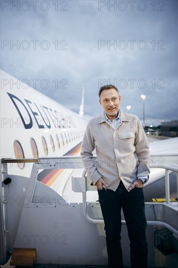 Christian Lindner (FDP), Federal Minister of Finance, pictured boarding an aircraft of the Bundeswehr air force. The Minister is travelling to the IMF Spring Meeting in Washington. Berlin, 16.04.2024. Photographed on behalf of the Federal Ministry of Finance (BMF)