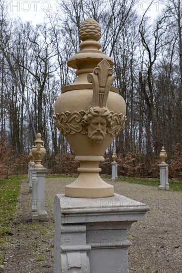 Restored clay vases with imperial busts at the former imperial hall from around 1765 in the palace park, Ludwigslust, Mecklenburg-Vorpommern, Germany, Europe