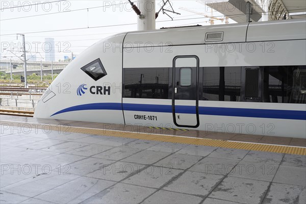 Express train CRH380 to Yichang, close-up of a closed door of a high-speed train on the platform, Shanghai, Yichang, Yichang, Hubei Province, China, Asia