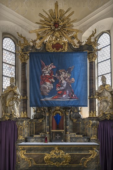 Historic Lenten cloth, made in 1726, in front of the main altar, St Nicholas parish church, Gundelsheim, Baden-Wuerttemberg, Germany, Europe