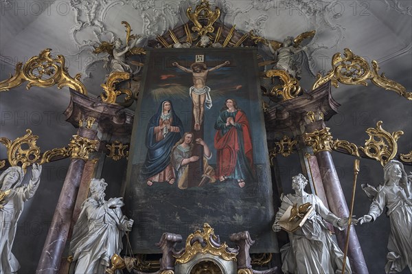 Historic Lenten cloth in front of the high altar, St John the Baptist, Ochsenfurt-Hohestadt, Lower Franconia, Bavaria, Germany, Europe