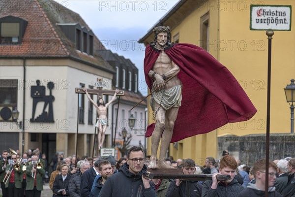 Historic Good Friday procession for 350 years with life-size wood-carved figures from the 18th century, Neunkirchen am Brand, Middle Franconia, Bavaria, Germany, Europe