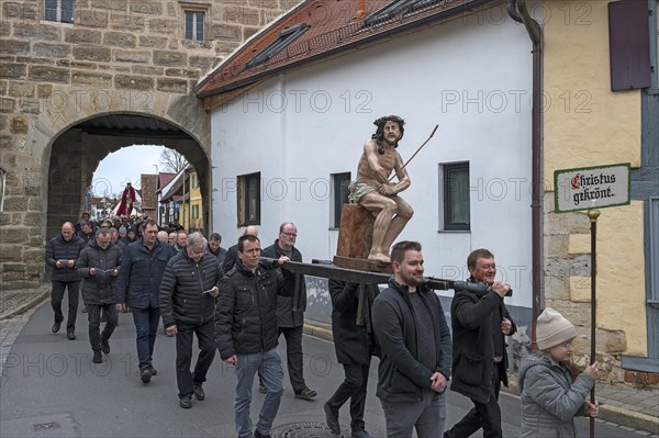 Historic Good Friday procession for 350 years with life-size wood-carved figures from the 18th century, Neunkirchen am Brand, Middle Franconia, Bavaria, Germany, Europe