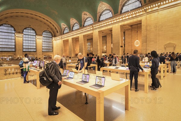 Apple Store, Grand Central Station, Manhattan, New York City, New York, USA, New York City, New York, USA, North America