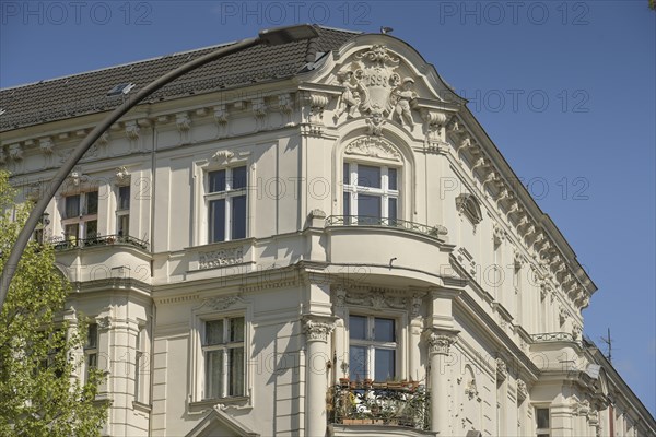 Wilhelminian-style old buildings, Grunewaldstrasse, Schoeneberg, Tempelhof-Schoeneberg, Berlin, Germany, Europe