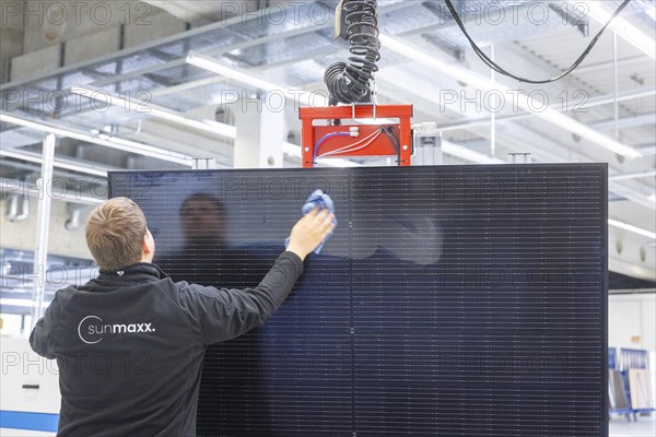 Sunmaxx PVT is a new innovative developer of photovoltaic thermal solar modules. The Fraunhofer ISE has confirmed an overall efficiency of 80% for the PX-1 premium module. The innovation is the combination of photovoltaics and solar thermal energy in one element, Ottendorf-Okrilla, Saxony, Germany, Europe