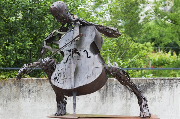 Metal sculpture, man with a cello, Langeais, France, Europe