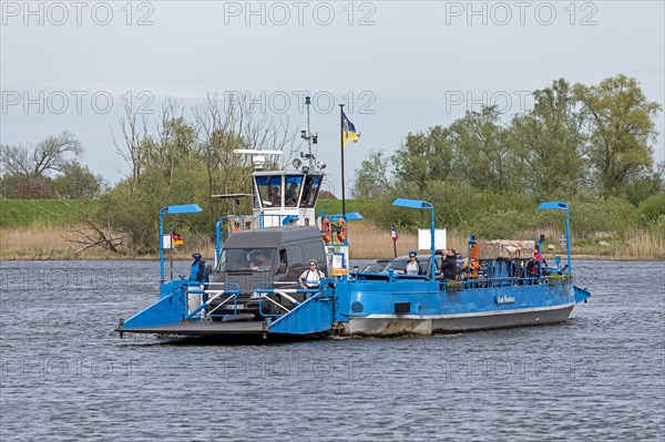 Elbe ferry, Bleckede, Lower Saxony, Germany, Europe