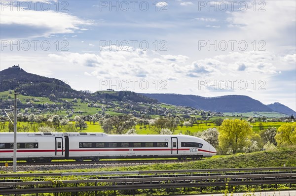 New railway line from Wendlingen to Ulm, Stuttgart21. Section of track near Kirchheim unter Teck with Burg Teck ICE, Kirchheim unter Teck, Baden-Wuerttemberg, Germany, Europe