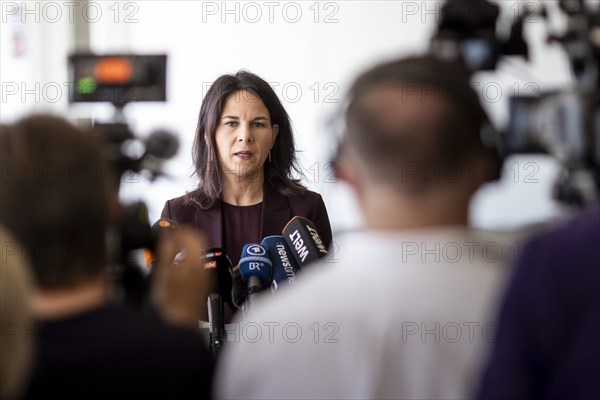 Annalena Baerbock (Buendnis 90/Die Gruenen), Federal Foreign Minister, photographed during a press statement in Tel Aviv, 17.04.2024. Photographed on behalf of the Federal Foreign Office