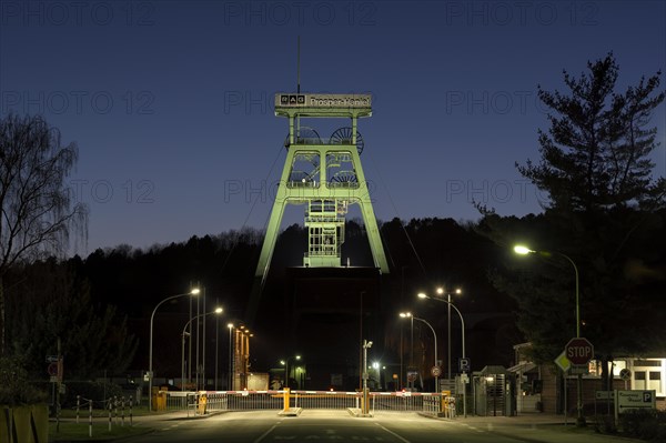 Prosper-Haniel colliery, at the blue hour, winding tower, Bottrop, Ruhr area, North Rhine-Westphalia, Germany, Europe