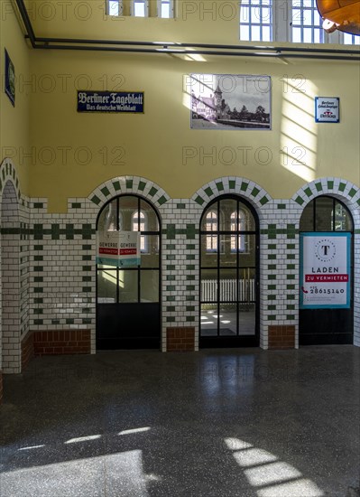 Nikolassee S-Bahn station, interior view, Berlin-Zehlendorf, Berlin, Germany, Europe