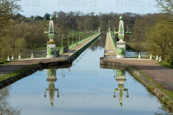 Briare, Canal bridge built by Gustave Eiffel, lateral canal to the Loire above the Loire river, Loiret department, Centre-Val de Loire, France, Europe