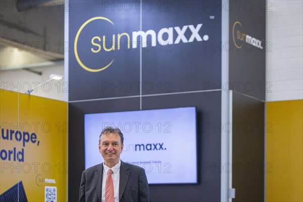 Sunmaxx PVT is a new innovative developer of photovoltaic thermal solar modules. The Fraunhofer ISE has confirmed an overall efficiency of 80% for the PX-1 premium module. The innovation is the combination of photovoltaics and solar thermal energy in one element. Managing Director Wilhelm Stein, Ottendorf-Okrilla, Saxony, Germany, Europe