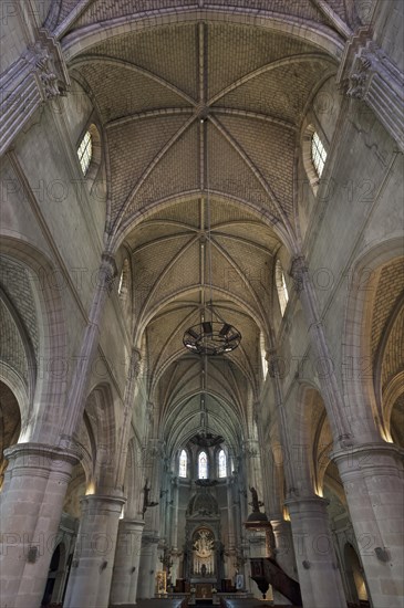 Vault with chancel of the Eglise Notre Dame de Bon Port, 1646, Les Sables-d'Olonne, Vandee, France, Europe