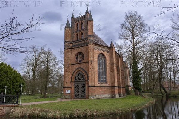 St Helena's Catholic Church in Ludwigslust Castle Park, built 1806 - 1809, first neo-Gothic brick building in Mecklenburg, Ludwigslust, Mecklenburg-Vorpommern, Germany, Europe