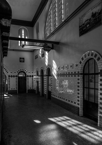 Black and white photograph, Nikolassee S-Bahn station, interior shot, Berlin-Zehlendorf, Berlin, Germany, Europe