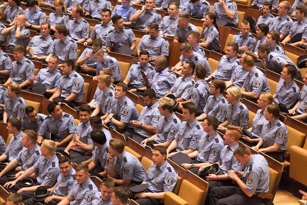 Assembly for the swearing-in of 639 young Berlin police officers, Berlin, 02 July 2015, Berlin, Berlin, Germany, Europe