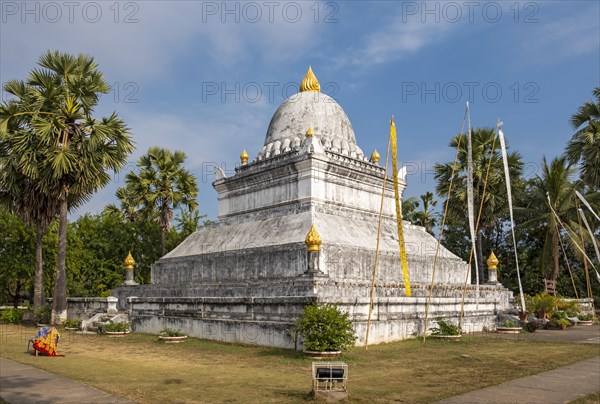 Stupa of Wat Wisunarat temple, Luang Prabang, Laos, Asia