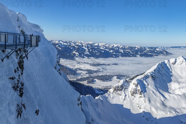 View from the Nordwandsteig on the Nebelhorn summit (2224m) to the Entschenkopf (2043m), Oberstdorf, Allgaeu, Swabia, Bavaria, Germany, Oberstdorf, Bavaria, Germany, Europe