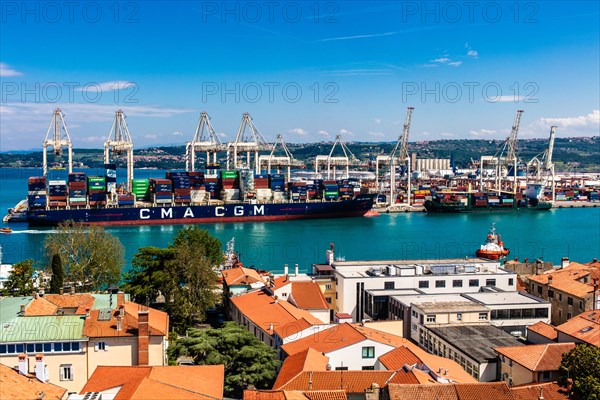 View of the harbour, harbour town of Koper on the Adriatic coast, Slovenia, Koper, Slovenia, Europe