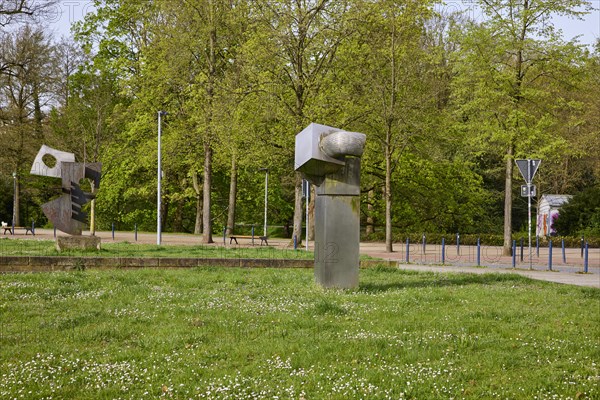 Various sculptures at Kennedyplatz in Bremen, Hanseatic city, federal state of Bremen, Germany, Europe