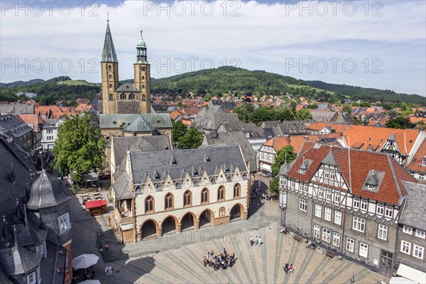 Old town of Goslar, here view of the market square with town hall on 06/06/2015, Goslar, Lower Saxony, Germany, Europe