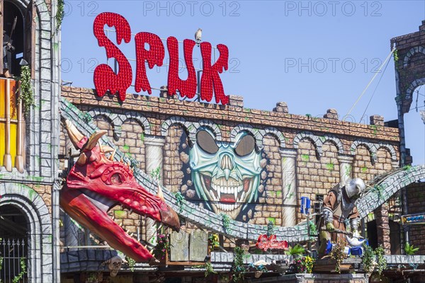 Red dragon head with ghost train, decoration, figure at the Bremen Easter Fair, Buergerweide, Bremen, Germany, Europe