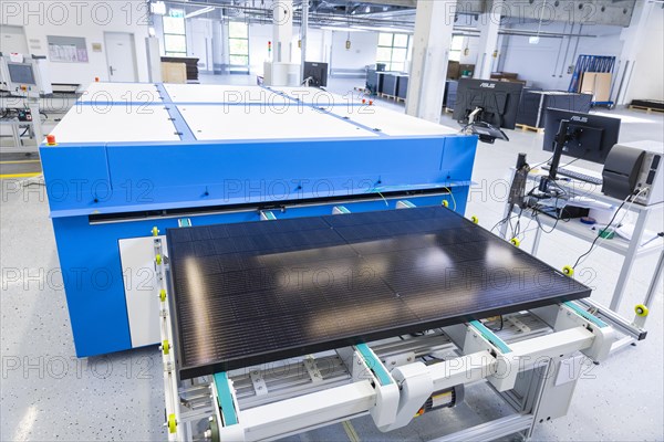 Sunmaxx PVT is a new innovative developer of photovoltaic thermal solar modules. The Fraunhofer ISE has confirmed an overall efficiency of 80% for the PX-1 premium module. The innovation is the combination of photovoltaics and solar thermal energy in one element, Ottendorf-Okrilla, Saxony, Germany, Europe