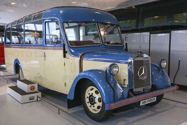 Mercedes-Benz O 2600 all-weather coach from the 1930s, Mercedes-Benz Museum, Stuttgart, Baden-Wuerttemberg, Germany, Europe