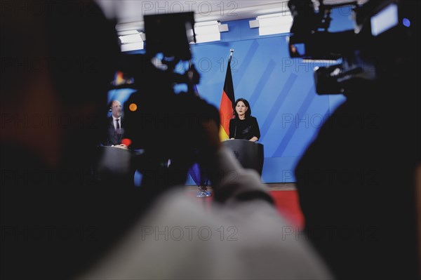 Annalena Baerbock (Alliance 90/The Greens), Federal Foreign Minister, photographed during a joint press conference with Ayman Safadi (not pictured), Foreign Minister of Jordan, after a joint meeting in Berlin, 16 April 2024 / Photographed on behalf of the Federal Foreign Office