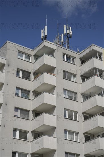 New build, social housing, Potsdamer Strasse, Grossgoerschenstrasse, Schoeneberg, Tempelhof-Schoeneberg, Berlin, Germany, Europe