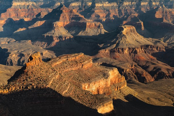 View from the South Rim to Shiva Temple, Isis Temple and Cheops Pyramid, Grand Canyon National Park, Arizona, USA, Grand Canyon, Arizona, USA, North America