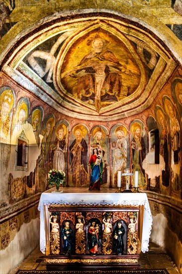 Centre apse with altar and Trinity as throne of grace, Gothic frescoes from 1490, a highlight of medieval wall painting, by Johannes von Kastav, Romanesque Church of the Holy Trinity, 15th century, Hrastovlje, Slovenia, Hrastovlje, Slovenia, Europe