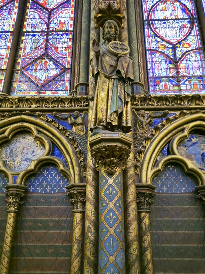 Paris 1er arr. The Holy Chapel (Sainte Chapelle) built on the Ile de la Cite at the request of Saint Louis, Apostle statue. Ile de France. France
