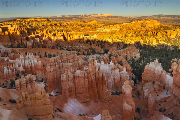 Bryce Amphitheatre at sunset, Bryce Canyon National Park, Colorado Plateau, Utah, United States, USA, Bryce Canyon, Utah, USA, North America