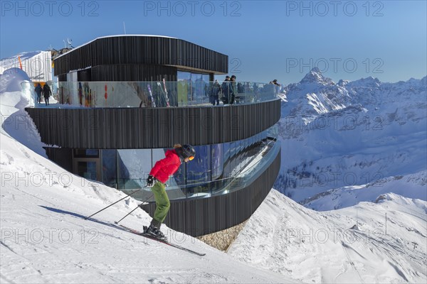 Summit restaurant at the Nebelhorn summit (2224m), Oberstdorf, Allgaeu, Swabia, Bavaria, Germany, Oberstdorf, Bavaria, Germany, Europe