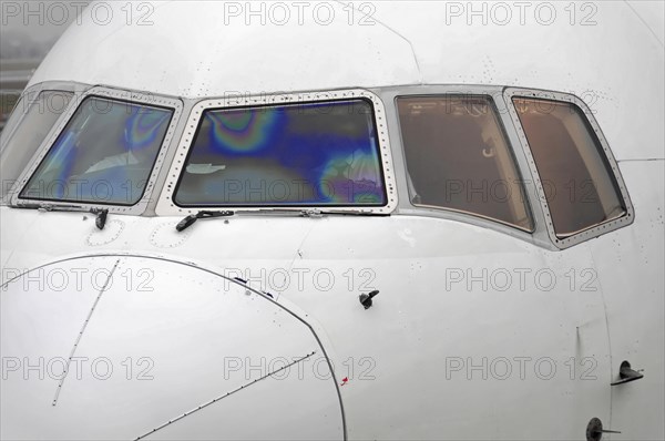 AUGUSTO C. SANDINO Airport, Managua, Nicaragua, Cockpit window of an aeroplane with special reflection on a cloudy day, Central America, Central America