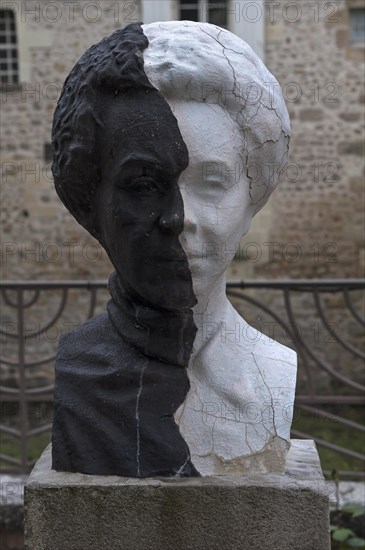 Bust by Emmanuel Sellier: Sculpture of Jouvence, portrait du tempos retrouve, Langeais, France, Europe