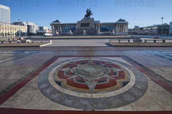 Mongolian government palace, state palace, parliament building with statue of Genghis Khan in the capital Ulaanbaatar, Ulan Bator, Mongolia, Asia