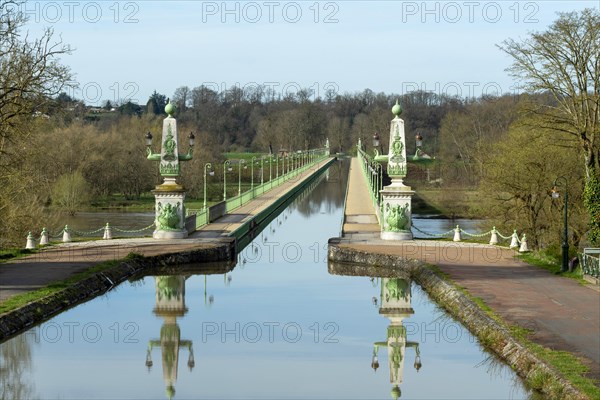 Briare, Canal bridge built by Gustave Eiffel, lateral canal to the Loire above the Loire river, Loiret department, Centre-Val de Loire, France, Europe