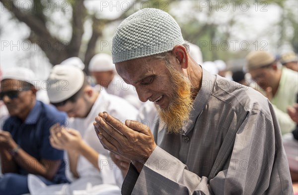 GUWAHATI, INDIA, APRIL 11: Muslims gather to perform Eid al-Fitr prayer at Eidgah in Guwahati, India on April 11, 2024. Muslims around the world are celebrating the Eid al-Fitr holiday, which marks the end of the fasting month of Ramadan