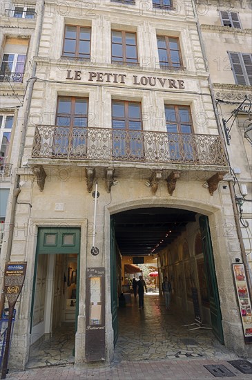 Entrance of Le Petit Louvre, Avignon, Vaucluse, Provence-Alpes-Cote d'Azur, South of France, France, Europe