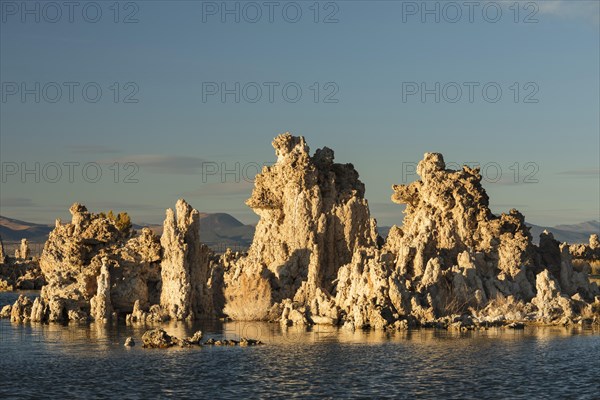 Tufa formations at Mono Lake, Mono Lake Tufa State Reserve, California, USA, Mono Lake Tufa State Reserve, California, USA, North America