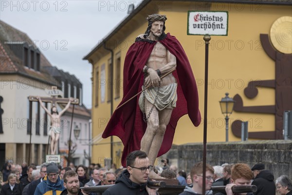 Historic Good Friday procession for 350 years with life-size wood-carved figures from the 18th century, Neunkirchen am Brand, Middle Franconia, Bavaria, Germany, Europe