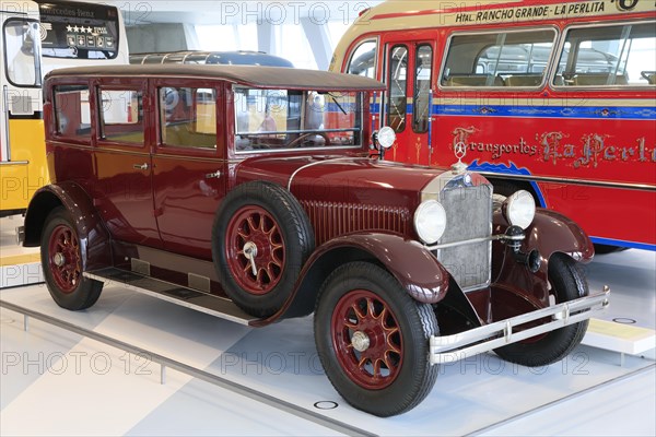 Mercedes-Benz 12/55 hp Pullman saloon from 1926, Mercedes-Benz Museum, Stuttgart, Baden-Wuerttemberg, Germany, Europe