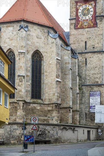 Listed parish church of St Martin in the old town centre of Memmingen, Swabia, Bavaria, Germany, Europe